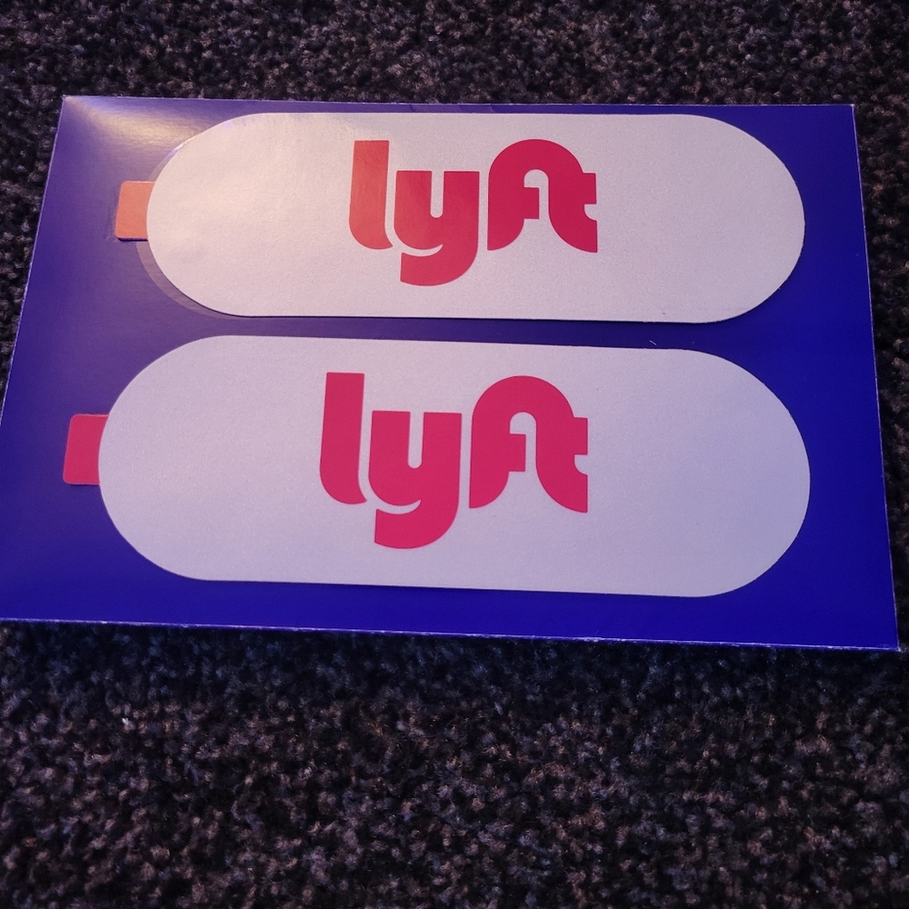 Set of 2 Lyft stickers and rubber magnetic mount for amp